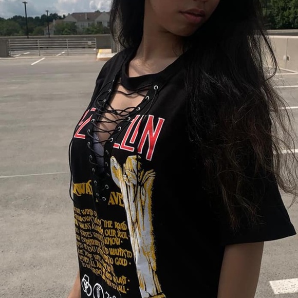 led zeppelin lace up top - Picture 3 of 4